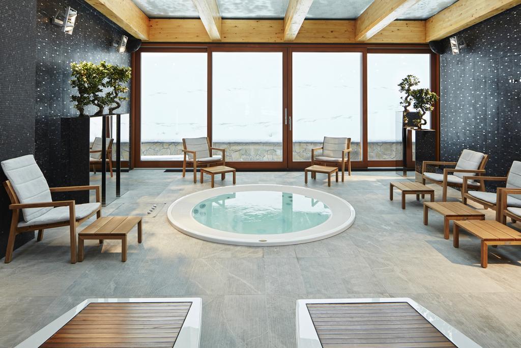 Esperanza Lake Resort Kozelkiskes Bagian luar foto